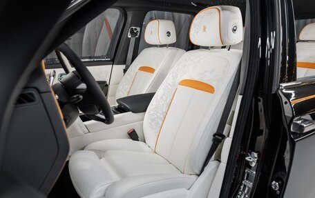 Rolls-Royce Cullinan, 2025 год, 77 916 200 рублей, 32 фотография