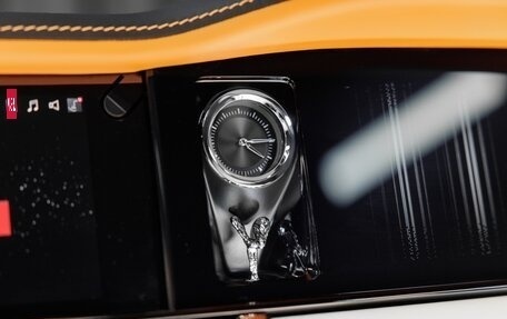 Rolls-Royce Cullinan, 2025 год, 77 916 200 рублей, 39 фотография