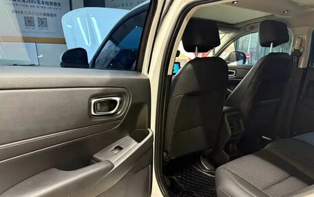 Honda Vezel, 2023 год, 1 853 911 рублей, 11 фотография