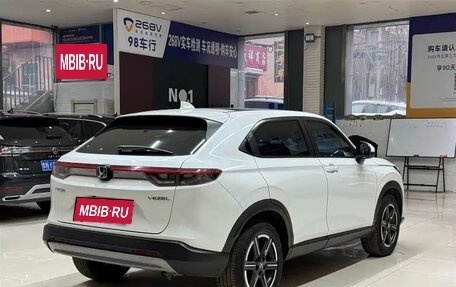 Honda Vezel, 2023 год, 1 853 911 рублей, 4 фотография