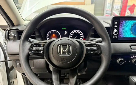 Honda Vezel, 2023 год, 1 853 911 рублей, 16 фотография