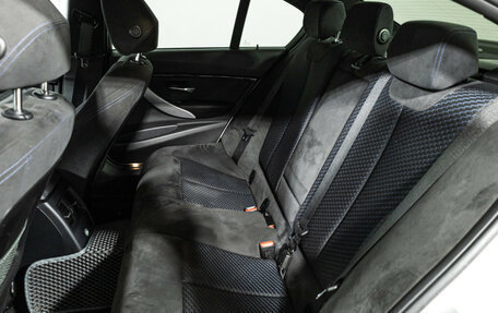 BMW 3 серия, 2018 год, 2 599 700 рублей, 10 фотография