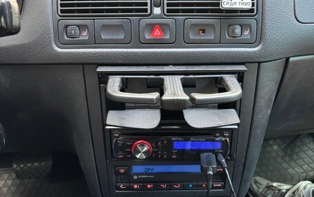 Volkswagen Golf IV, 2003 год, 750 000 рублей, 17 фотография