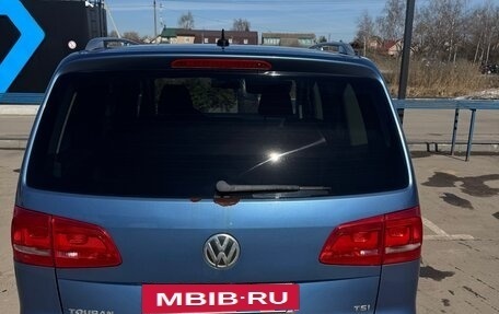 Volkswagen Touran III, 2010 год, 790 000 рублей, 4 фотография