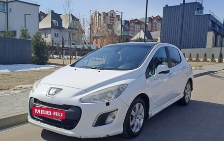 Peugeot 308 II, 2011 год, 425 000 рублей, 3 фотография