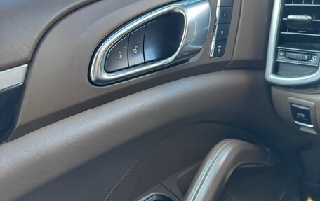 Porsche Cayenne III, 2013 год, 2 850 000 рублей, 12 фотография