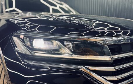 Volkswagen Touareg III, 2018 год, 3 750 000 рублей, 4 фотография