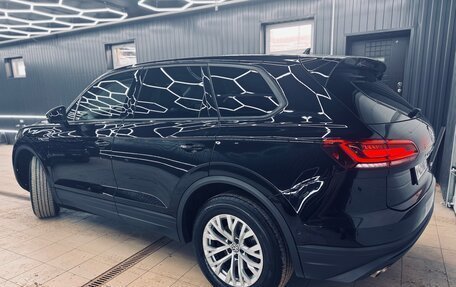 Volkswagen Touareg III, 2018 год, 3 750 000 рублей, 8 фотография