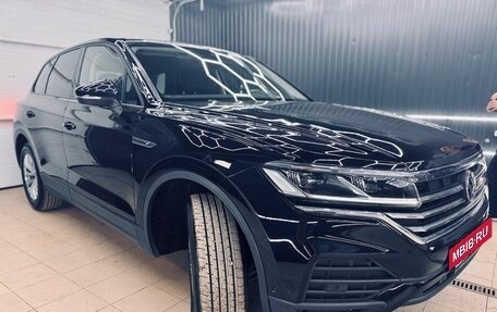 Volkswagen Touareg III, 2018 год, 3 750 000 рублей, 9 фотография