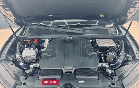 Volkswagen Touareg III, 2018 год, 3 750 000 рублей, 11 фотография