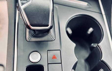 Volkswagen Touareg III, 2018 год, 3 750 000 рублей, 39 фотография