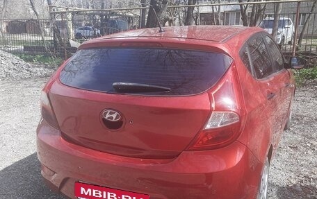 Hyundai Solaris II рестайлинг, 2012 год, 600 000 рублей, 5 фотография