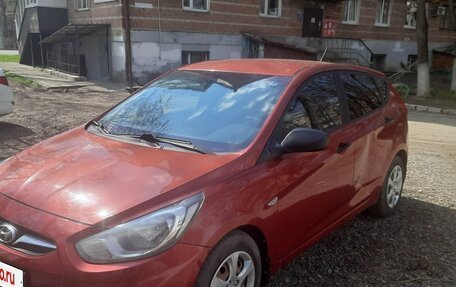 Hyundai Solaris II рестайлинг, 2012 год, 600 000 рублей, 9 фотография