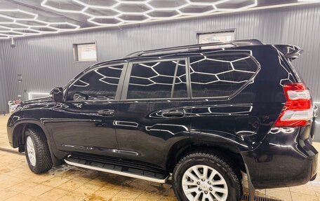 Toyota Land Cruiser Prado 150 рестайлинг 2, 2014 год, 3 150 000 рублей, 7 фотография