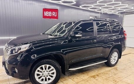 Toyota Land Cruiser Prado 150 рестайлинг 2, 2014 год, 3 150 000 рублей, 8 фотография