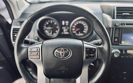 Toyota Land Cruiser Prado 150 рестайлинг 2, 2014 год, 3 150 000 рублей, 23 фотография