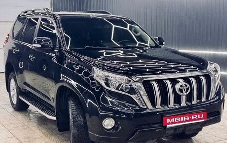 Toyota Land Cruiser Prado 150 рестайлинг 2, 2014 год, 3 150 000 рублей, 13 фотография