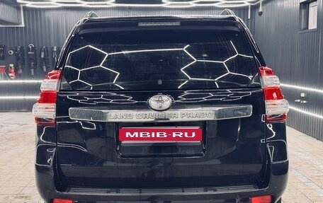 Toyota Land Cruiser Prado 150 рестайлинг 2, 2014 год, 3 150 000 рублей, 18 фотография
