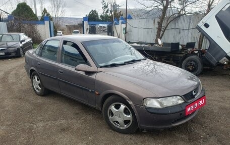 Opel Vectra B рестайлинг, 1998 год, 180 000 рублей, 2 фотография
