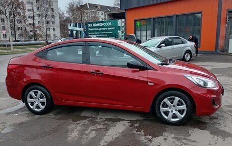 Hyundai Solaris II рестайлинг, 2011 год, 659 000 рублей, 3 фотография