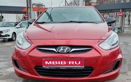 Hyundai Solaris II рестайлинг, 2011 год, 659 000 рублей, 10 фотография