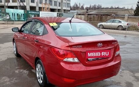 Hyundai Solaris II рестайлинг, 2011 год, 659 000 рублей, 12 фотография