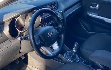 KIA Rio III рестайлинг, 2013 год, 809 000 рублей, 9 фотография