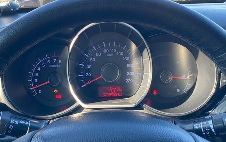 KIA Rio III рестайлинг, 2013 год, 809 000 рублей, 12 фотография