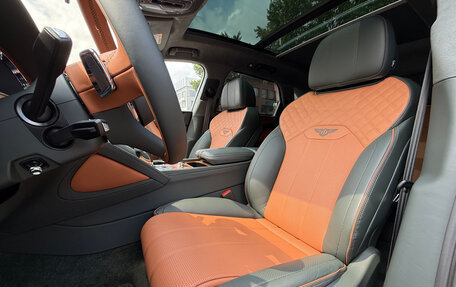 Bentley Bentayga I, 2023 год, 22 890 000 рублей, 7 фотография