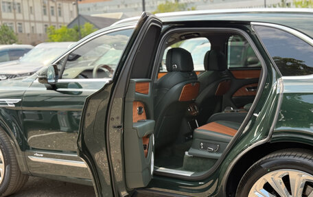 Bentley Bentayga I, 2023 год, 22 890 000 рублей, 12 фотография