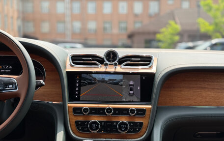 Bentley Bentayga I, 2023 год, 22 890 000 рублей, 21 фотография