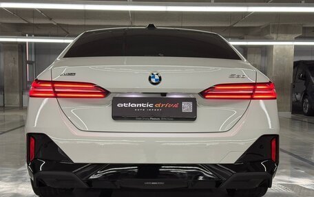 BMW 5 серия, 2025 год, 7 490 000 рублей, 6 фотография