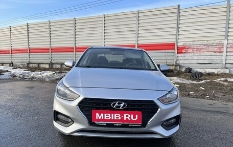 Hyundai Solaris II рестайлинг, 2019 год, 1 230 000 рублей, 3 фотография