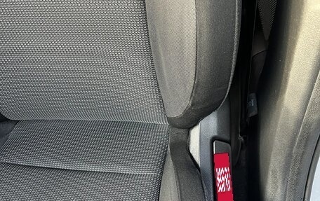 Hyundai Solaris II рестайлинг, 2019 год, 1 230 000 рублей, 12 фотография