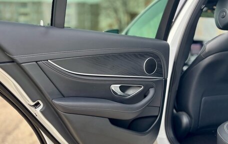 Mercedes-Benz E-Класс, 2019 год, 3 720 000 рублей, 16 фотография