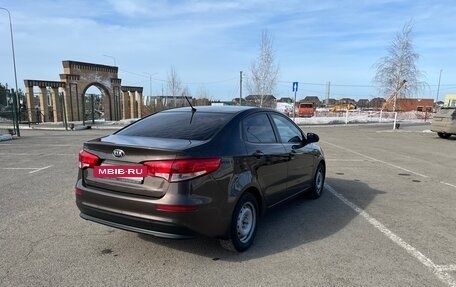 KIA Rio III рестайлинг, 2015 год, 1 000 000 рублей, 4 фотография