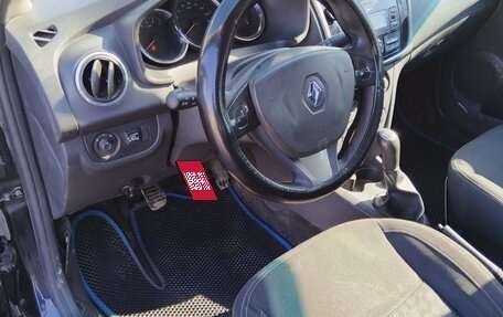 Renault Logan II, 2017 год, 490 000 рублей, 5 фотография