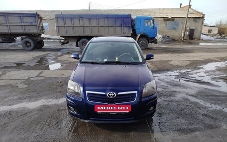 Toyota Avensis III рестайлинг, 2007 год, 790 000 рублей, 2 фотография