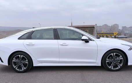 KIA K5, 2023 год, 2 210 000 рублей, 6 фотография