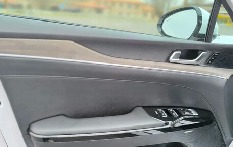 KIA K5, 2023 год, 2 210 000 рублей, 17 фотография