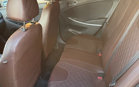 Hyundai Solaris II рестайлинг, 2011 год, 900 000 рублей, 9 фотография