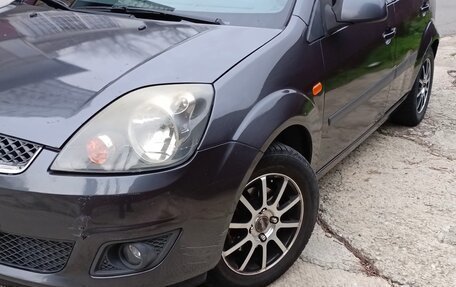 Ford Fiesta, 2008 год, 450 000 рублей, 3 фотография