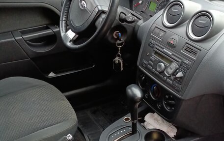 Ford Fiesta, 2008 год, 450 000 рублей, 13 фотография