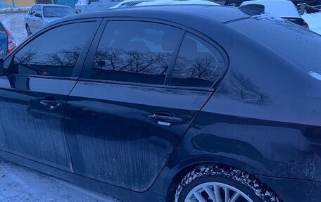 BMW 5 серия, 2004 год, 1 350 000 рублей, 16 фотография