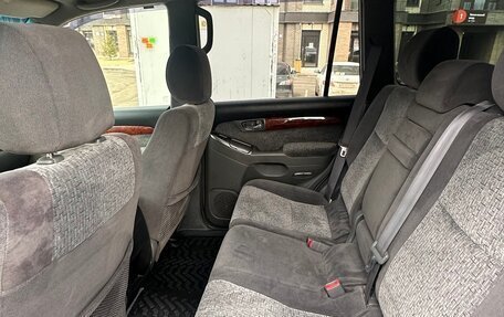 Toyota Land Cruiser Prado 120 рестайлинг, 2006 год, 2 100 000 рублей, 12 фотография