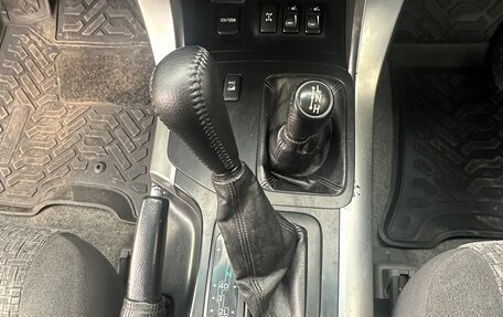 Toyota Land Cruiser Prado 120 рестайлинг, 2006 год, 2 100 000 рублей, 9 фотография