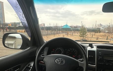 Toyota Land Cruiser Prado 120 рестайлинг, 2006 год, 2 100 000 рублей, 6 фотография