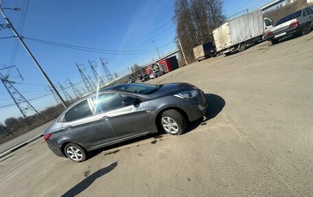 Hyundai Solaris II рестайлинг, 2013 год, 466 000 рублей, 3 фотография