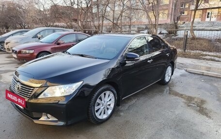 Toyota Camry, 2013 год, 1 650 000 рублей, 4 фотография