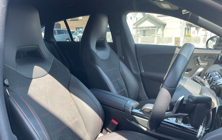 Mercedes-Benz CLA, 2021 год, 1 860 000 рублей, 9 фотография